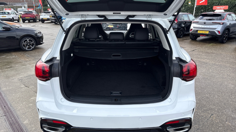 MG HS 1.5 T-GDI Trophy 5dr Petrol Hatchback